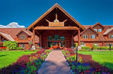 Garland lodge and resort mi - Garland Lodge and Golf Resort is your prime Michigan destination for great golfing, biking, dining and more! It is the home of four championship golf courses and the largest log building east of the Mississippi River. The grounds are beautifully rustic yet sophisticated. Stay in one of the 52 luxurious rooms in the Main Lodge, or choose from a ... 